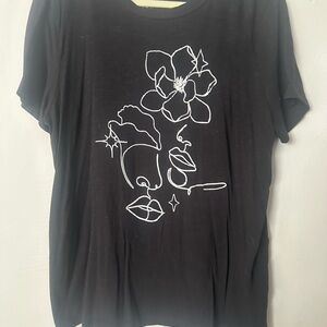 Torrid Black Graphic Top 1x